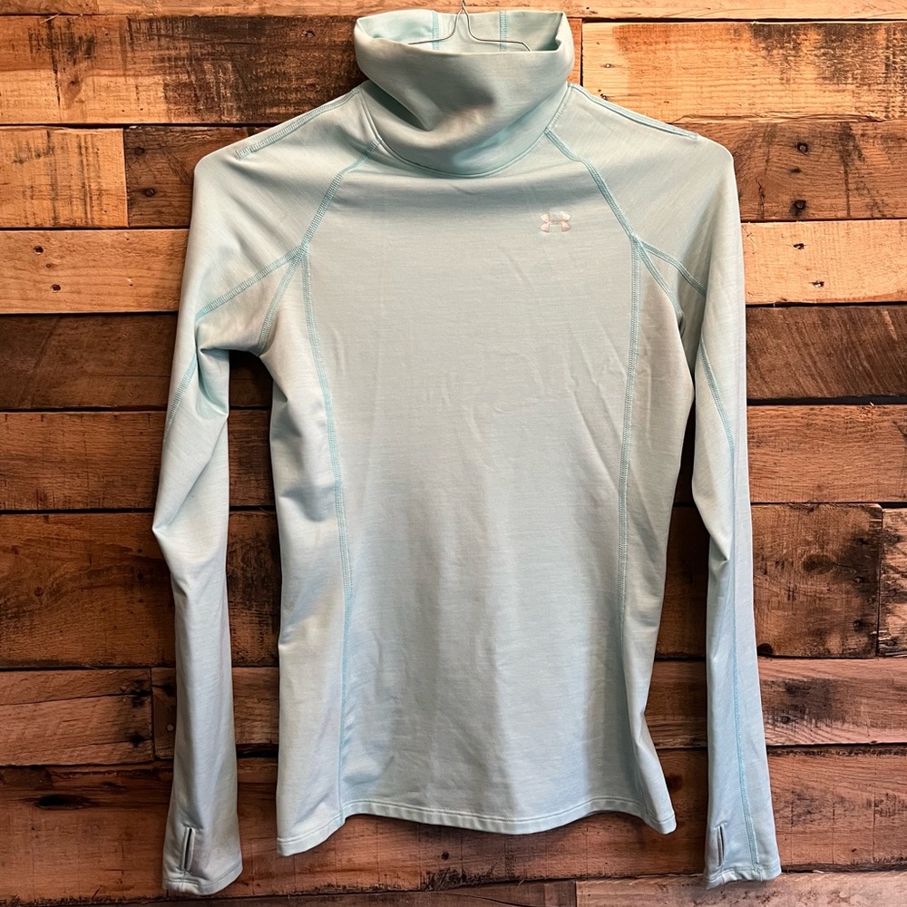Under Armor cold gear shirt
